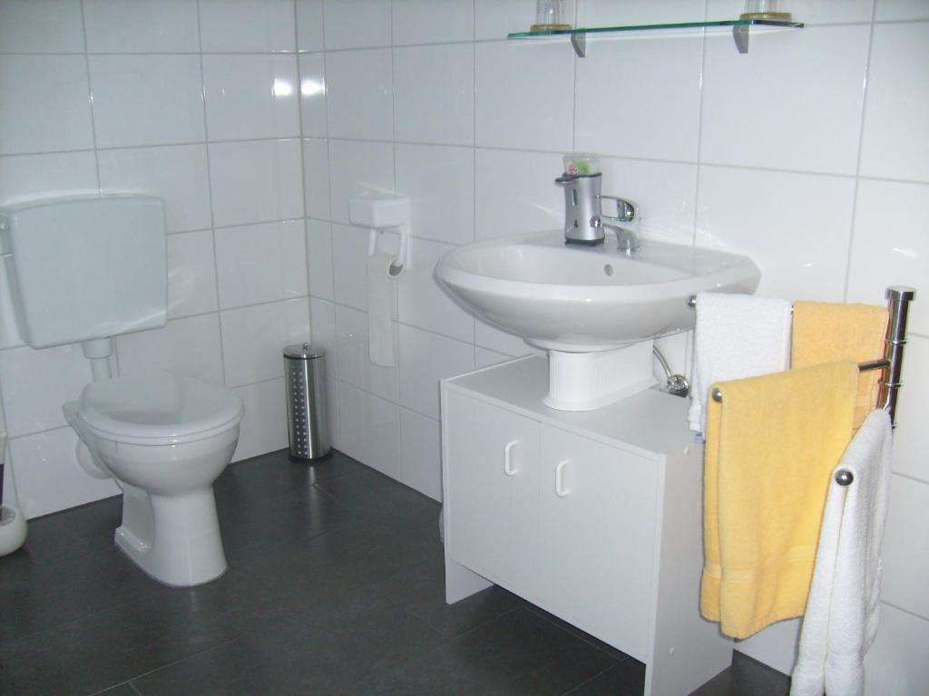 Apartment Adam Bechenheim Quarto foto